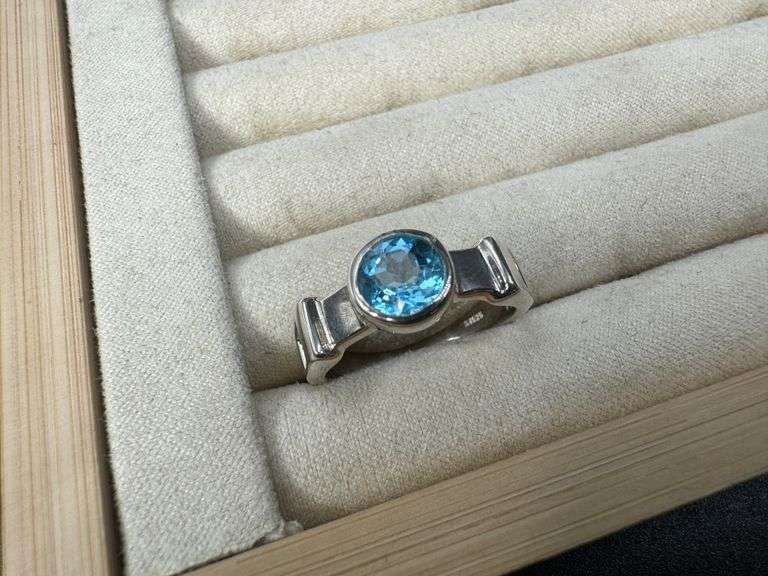 Sterling Silver Natural Gemstone Blue Topaz Ring Size 10