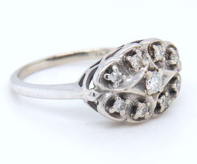 Vintage 14kt White gold 0.35ctw diamond ring