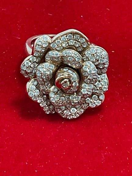 CERTIFIED 14K YELLOW GOLD AND DIAMOND RING