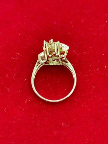 CERTIFIED BRAND NEW 14K YELLOW GOLD AND DIAMOND RING