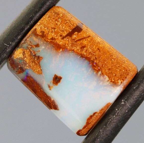 Beautiful 1.95ct crystal core Australian Boulder Opal