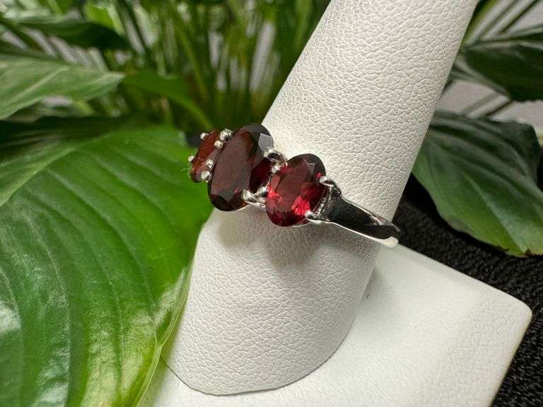 Sterling Silver Gemstone Natural Garnet Ring Size 10