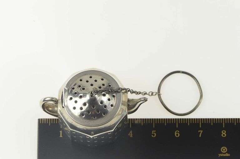 Sterling Silver Tea Pot Steeper Infuser Articulated Chain Ring
