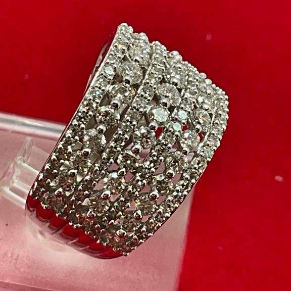 CERTIFIED 14K WHITE GOLD AND DIAMOND BAND / RING . 2.45 CARATS