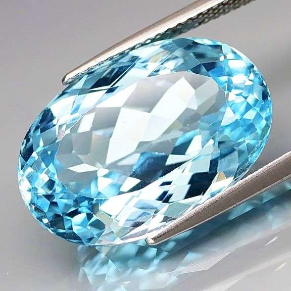 Huge 19.17ct Swiss blue Topaz