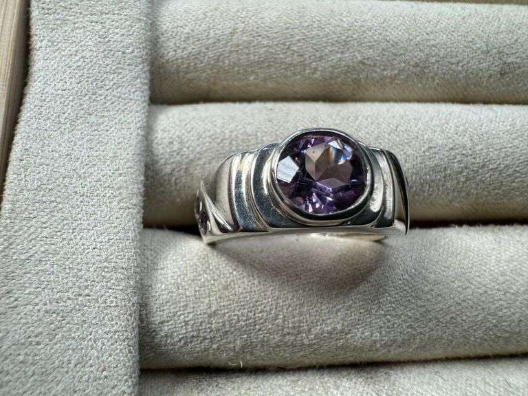 Sterling Silver Natural Gemstone Amethyst Ring Size 7