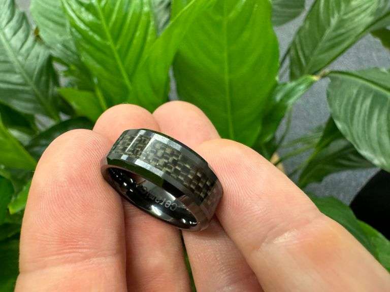 Men's Ceramic Black Carbon Fiber Inlay Wedding Band Comfort Fit Ring Size 7