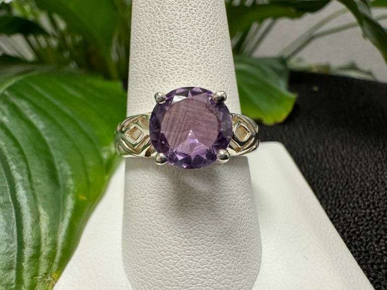 Sterling Silver Natural Gemstone Amethyst Ring Size 10