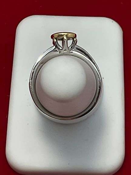 CERTIFIED 18K GOLD AND DIAMOND RING