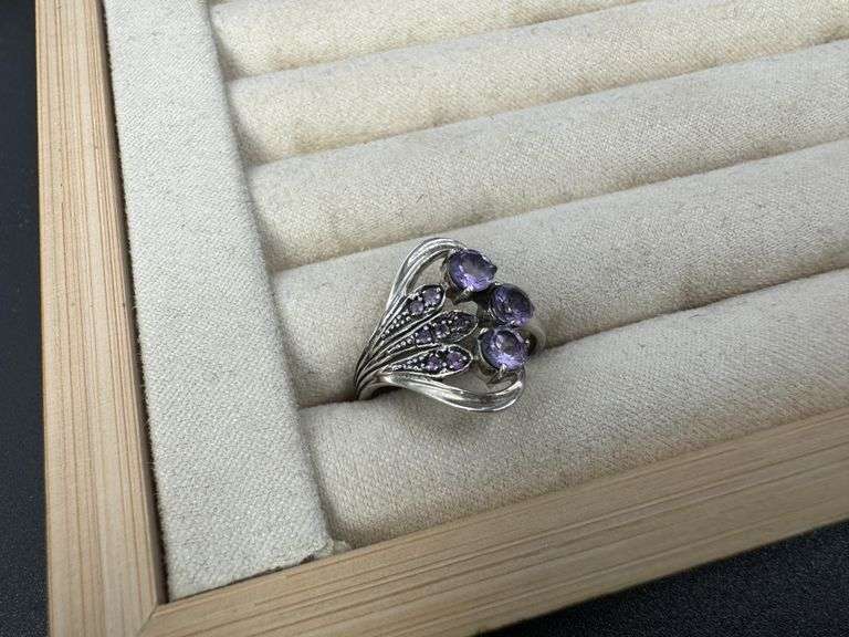 Sterling Silver Natural Gemstone Amethyst Ring Size 6