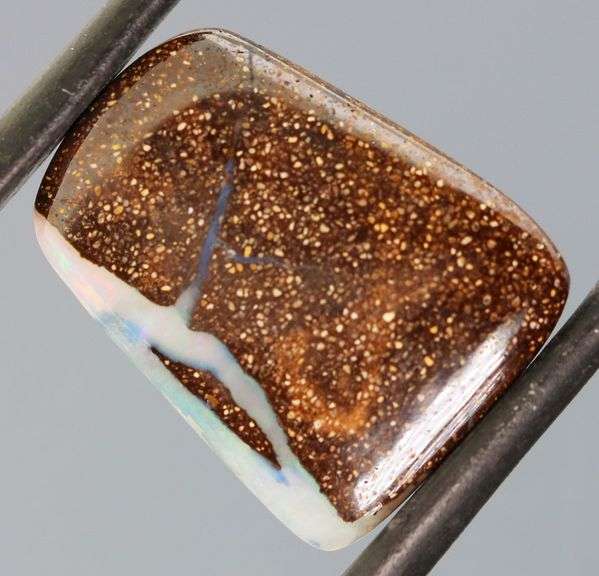 Eye catching 6.08ct untreated Australian Boulder Opal
