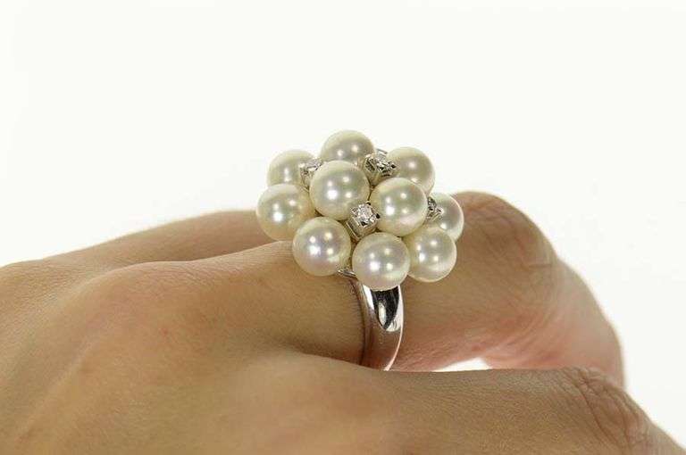 18K White Gold Pearl Diamond Retro Ornate Cluster Cocktail Ring