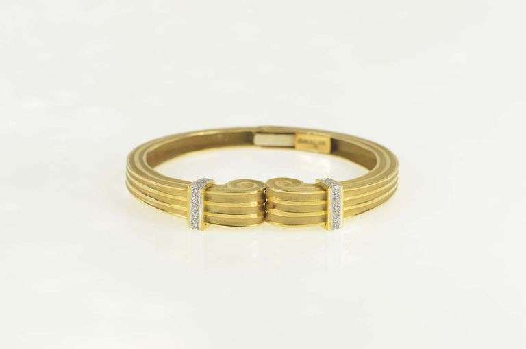 18K Yellow Gold Robert Wander Winc Diamond Scroll Cuff Bracelet