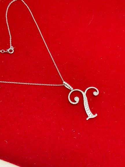 CERTIFIED BRAND NEW CHAIN WITH 18K DIAMOND PENDANT
