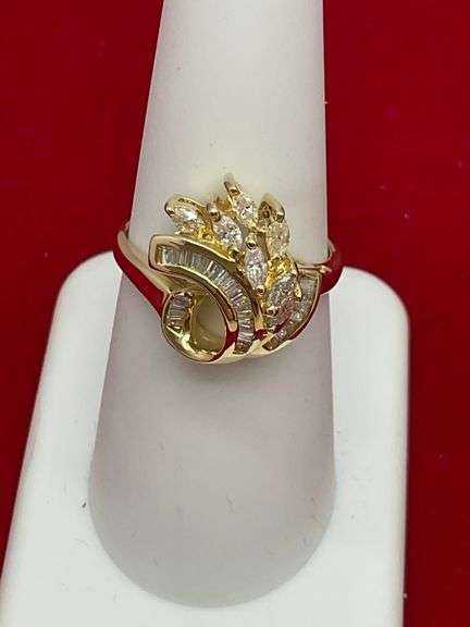 CERTIFIED BRAND NEW 14K YELLOW GOLD AND DIAMOND RING