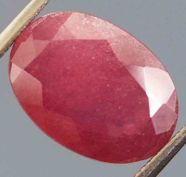 Stunning 6.45ct Imperial red oval cut Ruby