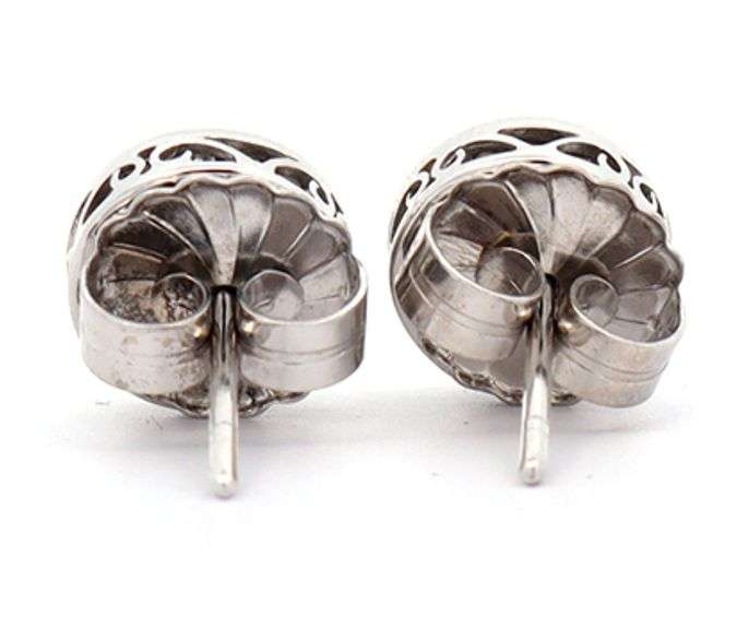 0.80ctw Round Diamond Halo Stud Earrings in 14K