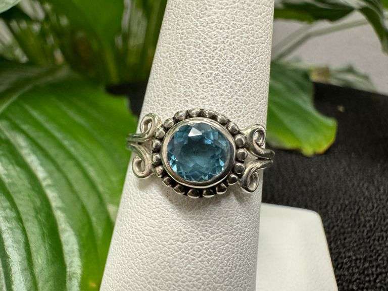 Sterling Silver Natural Gemstone Blue Topaz Ring Size 8