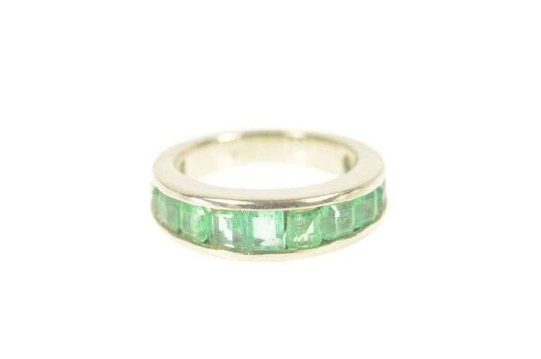 18K White Gold 3.28 Ctw Natural Emerald Wedding Band Ring