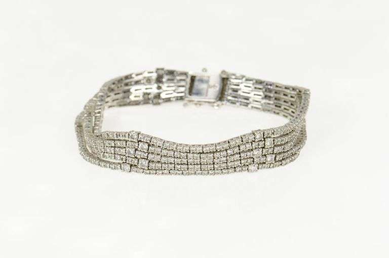18K White Gold 9.10 Ctw Layered Diamond Five Tiered Tennis Bracelet