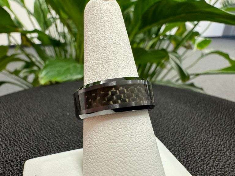 Men's Ceramic Black Carbon Fiber Inlay Wedding Band Comfort Fit Ring Size 7