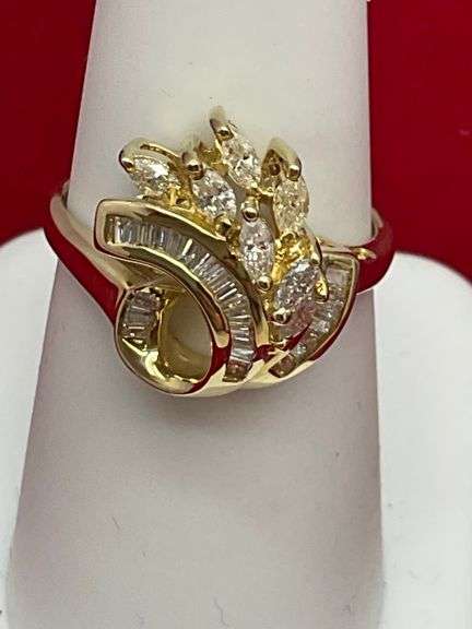 CERTIFIED BRAND NEW 14K YELLOW GOLD AND DIAMOND RING
