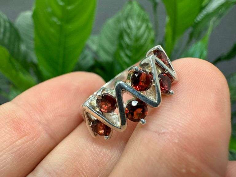 Sterling Silver Gemstone Natural Garnet Ring Size 10