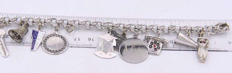 Vintage American 925 sterling silver charm bracelet