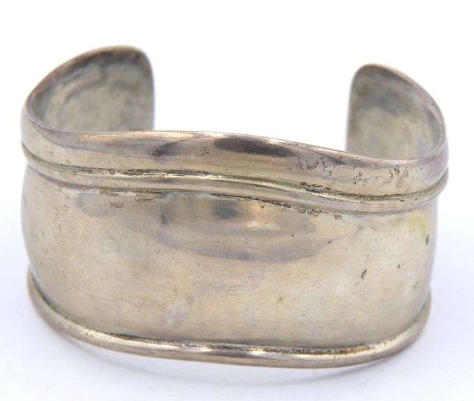 Vintage 925 sterling silver wide cuff bangle