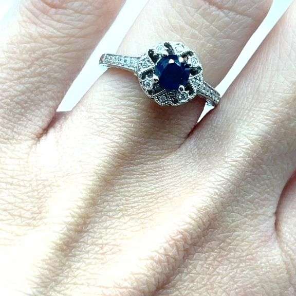 Blue Saphire and Diamond Ring