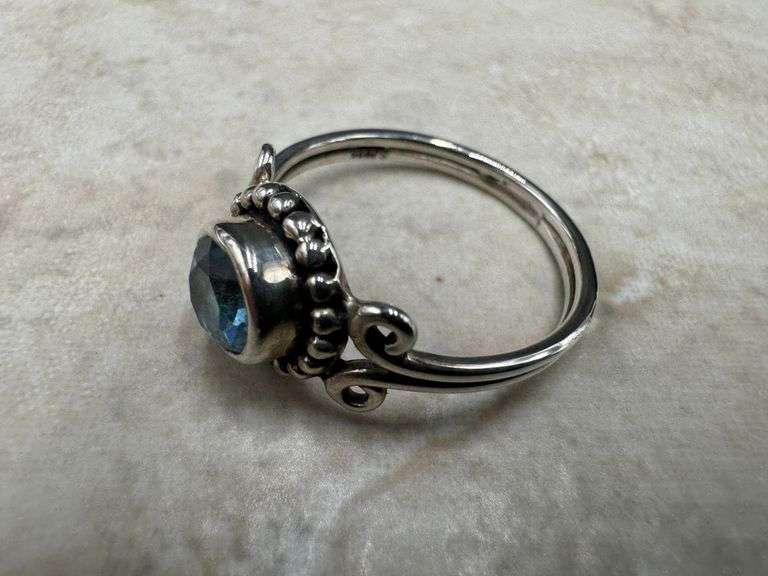 Sterling Silver Natural Gemstone Blue Topaz Ring Size 8