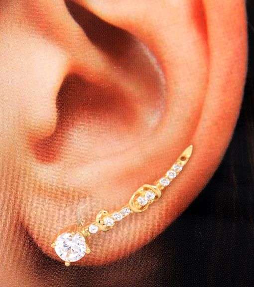 14kt Yellow gold diamond climber earrings