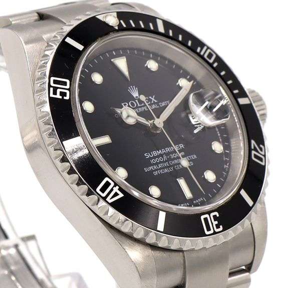 Rolex Submariner 16610, 40mm, Black Dial, Stainless Steel Watch