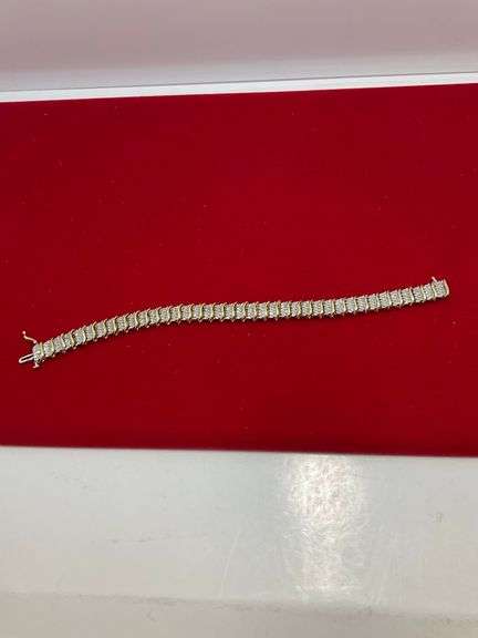 CERTIFIED LADIES DIAMOND BRACELET 4.15 CARATS