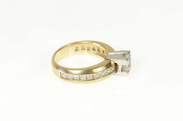 10K Yellow Gold Princess Squared Classic Travel Engagement Ring