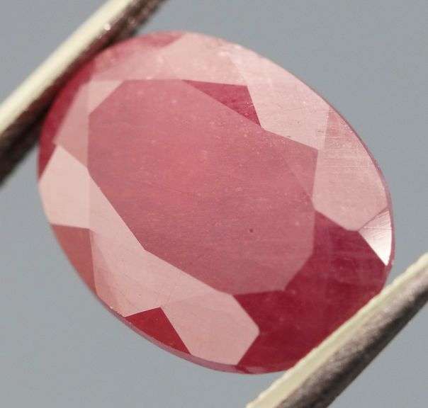 Stunning 6.45ct Imperial red oval cut Ruby