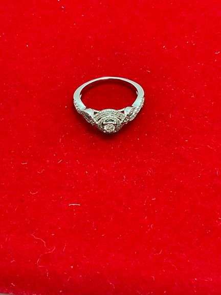 CERTIFIED BRAND NEW 14K WHITE GOLD DIAMOND RING