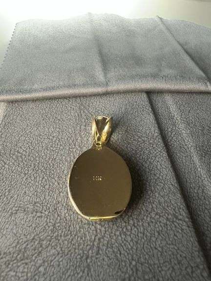 Amazing Virgin Guadelupe Mother Mary Fine Detailed 14 Kt Gold Plated Pendant