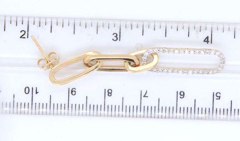 14kt Yellow gold diamond dangle earrings
