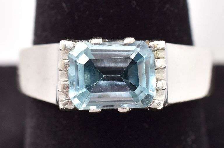 Sterling Silver Blue Gemstone Ring