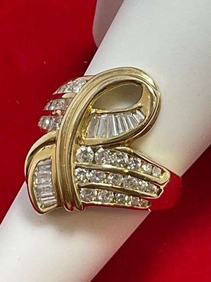 CERTIFIED BRAND NEW 14K YELLOW GOLD AND DIAMOND RING. 1.50 CARAT