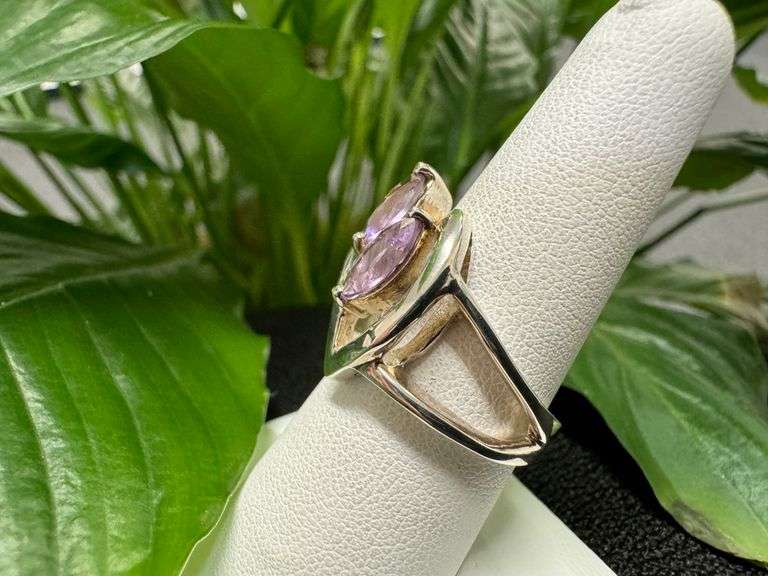 Sterling Silver Natural Gemstone Amethyst Ring Size 8