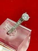 CERTIFIED BRAND NEW 14K WHITE GOLD DIAMOND ENGAGEMENT RING