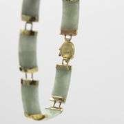 Beautiful Natural 62 Ct Chinese Jadeite 14 Kt Gold Bracelet