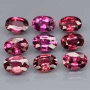 Remarkable 4.88ct violet pink Rhodolite Garnet set