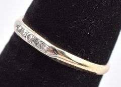 Vintage 10K Yellow Gold Diamond Ring