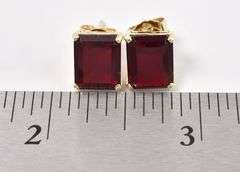 Beautiful 14K Yellow Gold Red Garnet Gemstone Stud Earrings