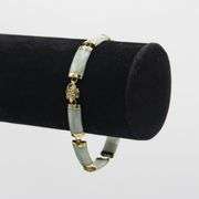 Beautiful Natural 62 Ct Chinese Jadeite 14 Kt Gold Bracelet