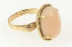 18K Yellow Gold Retro Coral Oval Ornate Cocktail Statement Ring