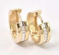 Glittering 14K Yellow Gold Diamond Hoop Earrings